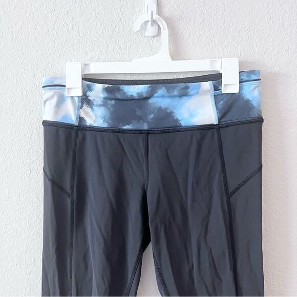 Lululemon Pace Queen Tight Black Blooming Pixie Aquamarine 7/8 Length Size 8 - Picture 3 of 9